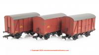 ACC2052 Accurascale SR Mixed D1478/D1479 Banana Van Triple Pack - Transitional British Railways (1948-1950)